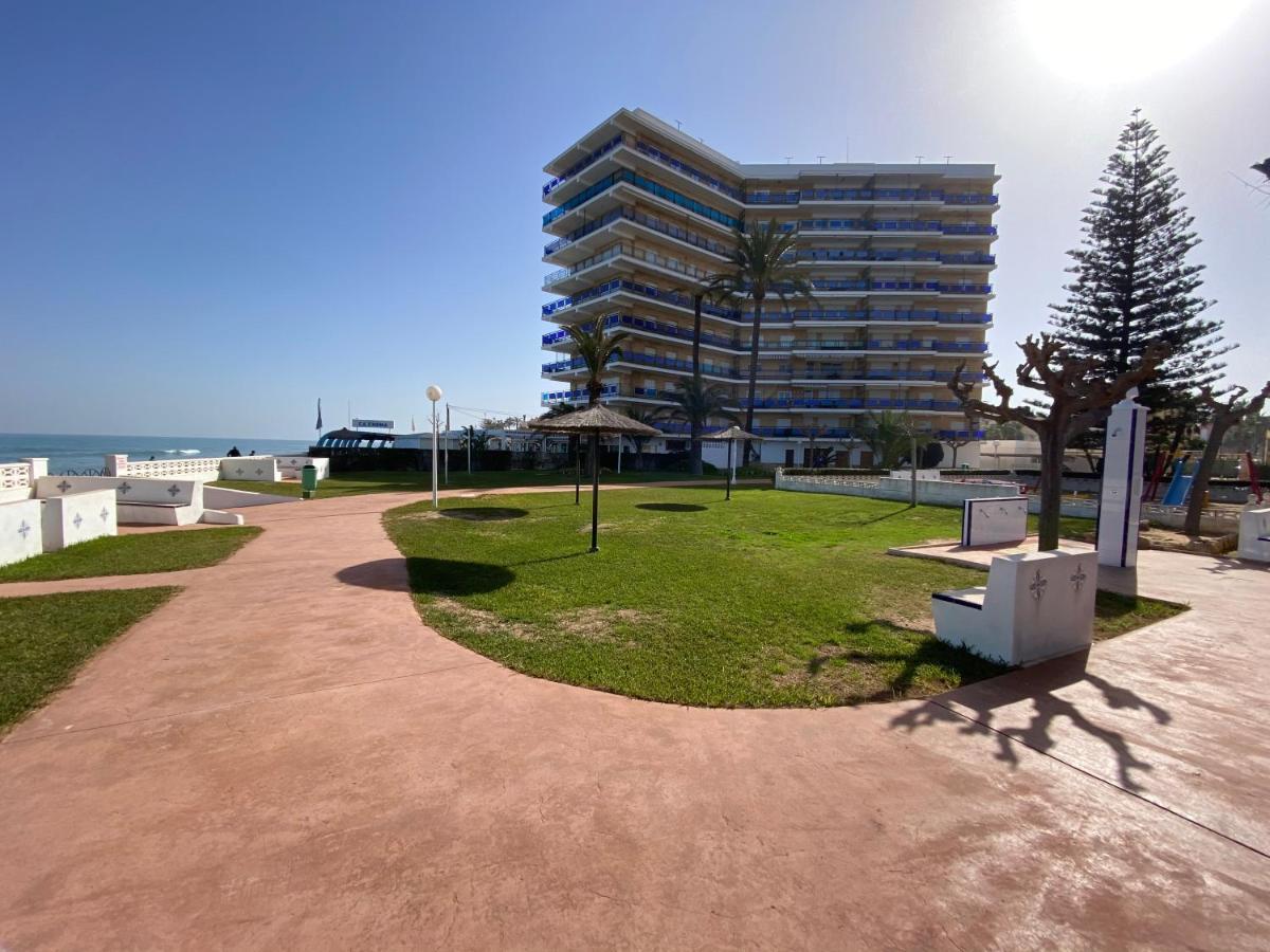Atico En Primerisima Linea De Playa!!! Дения Экстерьер фото