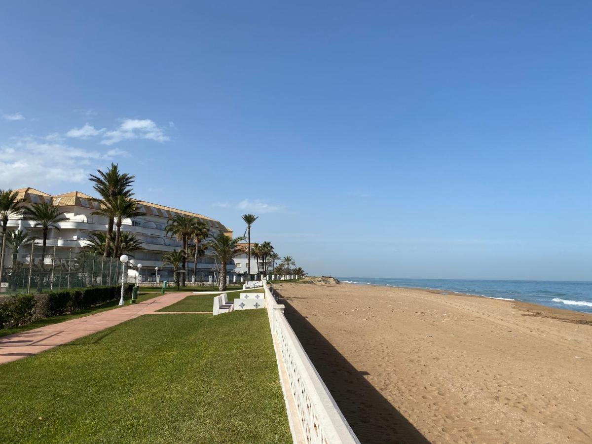 Atico En Primerisima Linea De Playa!!! Дения Экстерьер фото